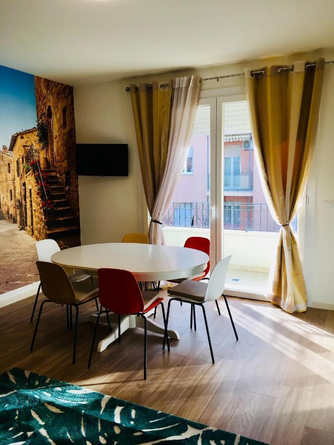 Residenza Elena Lägenhet Rimini Exteriör bild