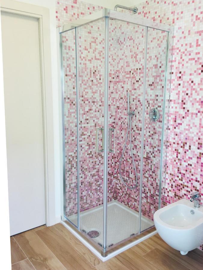 Residenza Elena Lägenhet Rimini Exteriör bild